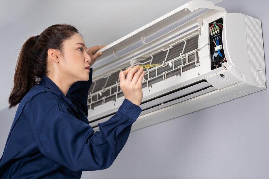 Top Signs Your AC Needs Professional Repair Before Summer