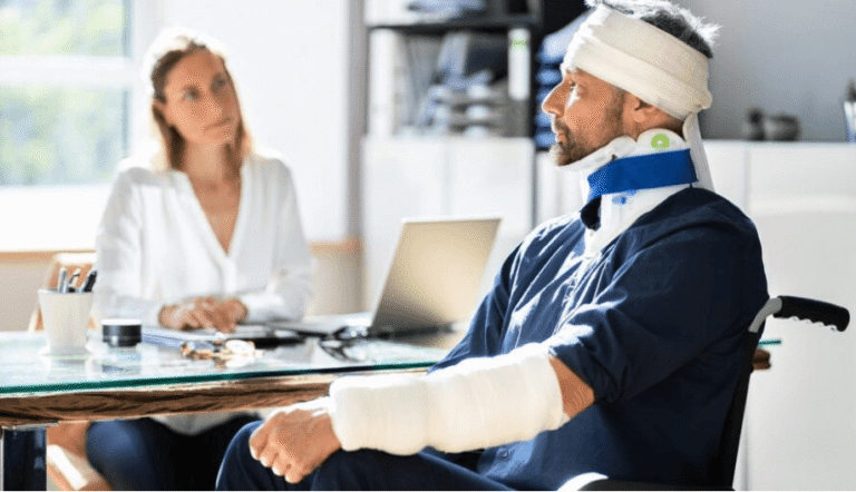 What Steps to Take Immediately After a Personal Injury Incident