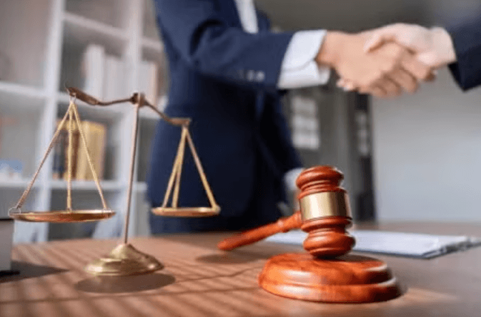 When a Personal Injury Lawyer Can Triple Your Settlement Amount