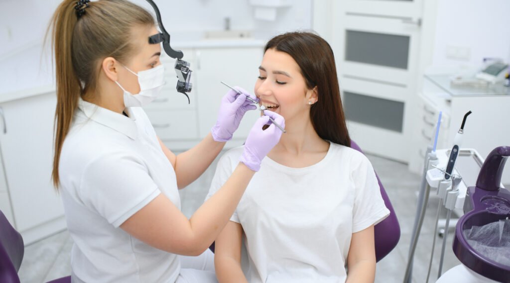 Restoring Confidence: The Modern Patient’s Guide to Dental Implants