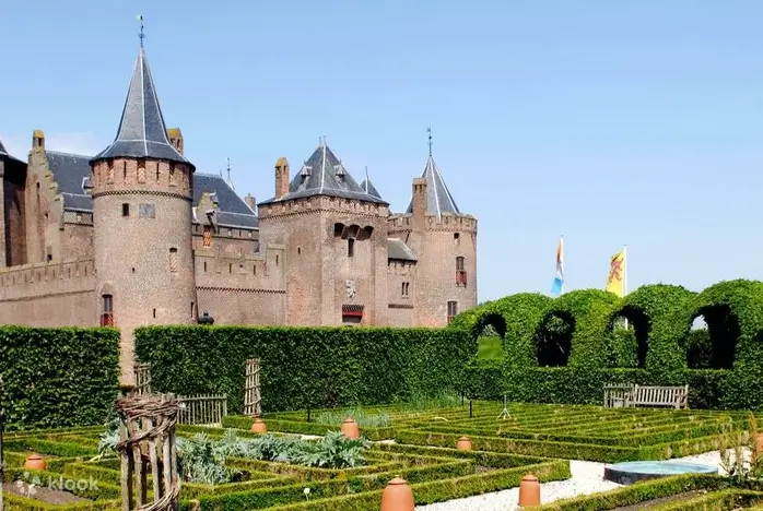 Top Reasons to Explore Muiderslot Castle Tours