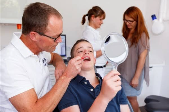 5 Family Dentistry Tips For Managing Dental Anxiety At Home